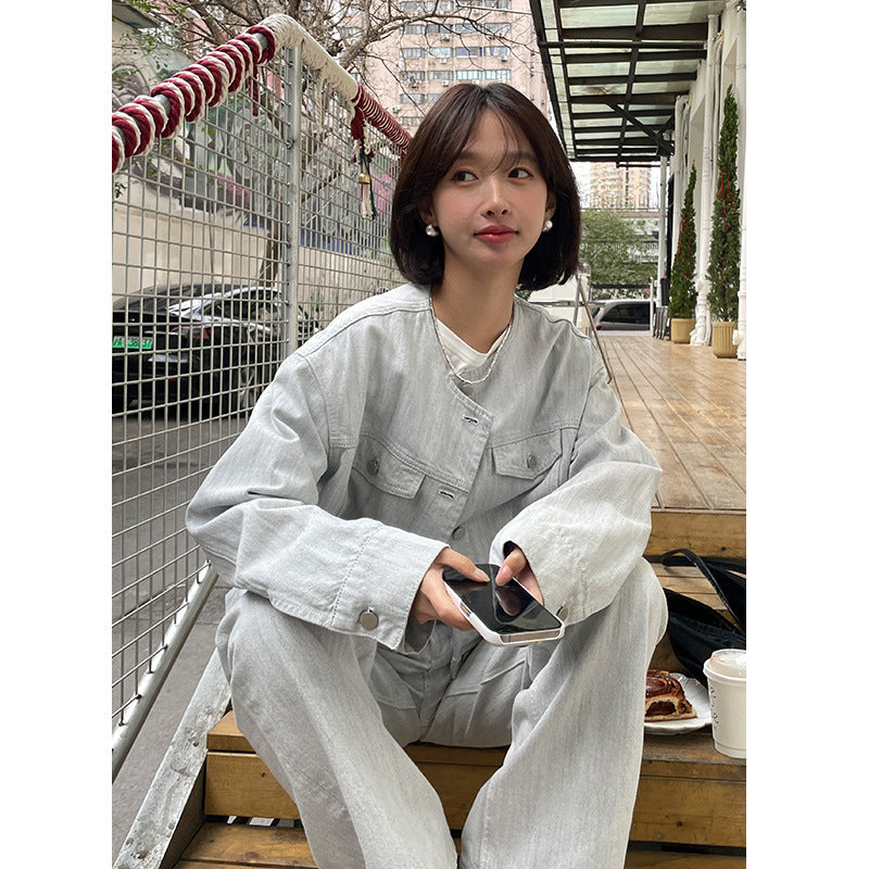 Dame afslappet denimjakke med knapdetaljer og moderne lommer Stilla