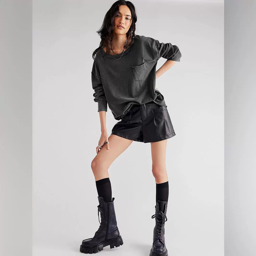 Dame afslappet langærmet skjorte med brystlomme og oversized snit Stilla