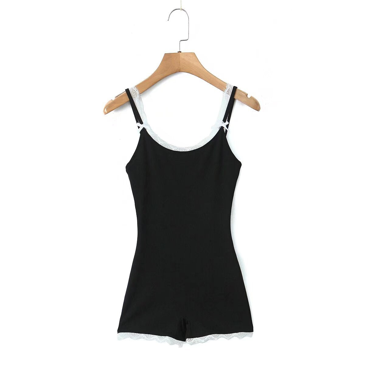 Dame behagelig jumpsuit med elegante blonde accenter Stilla