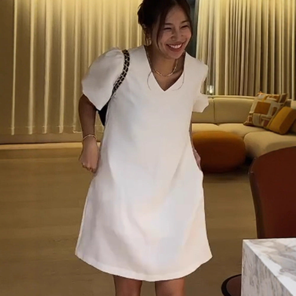 Dame A-linie kjole med elegante pufærmer Stilla