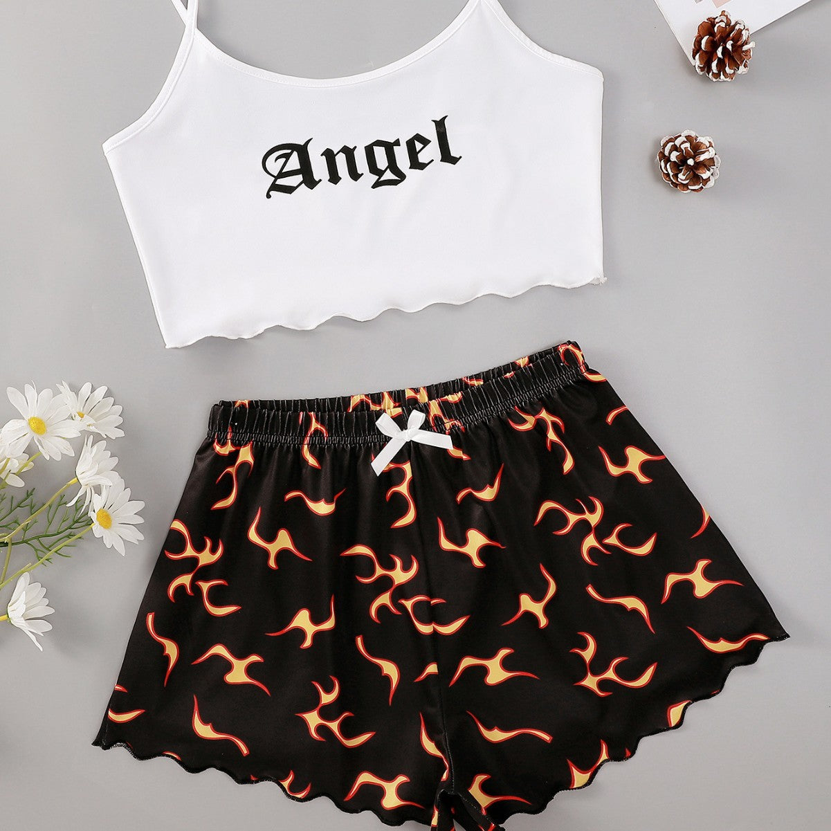 Dame cropped top og shorts sæt med kreativ flammemønster Stilla