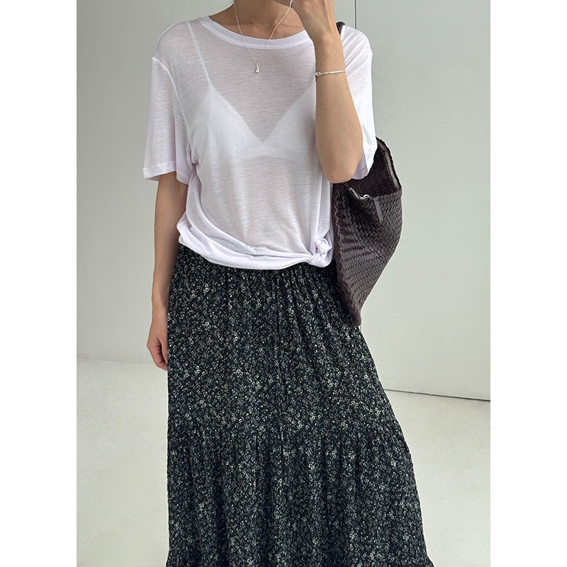 Dame afslappet oversized T-shirt lavet af høj kvalitet bomuldsblanding med bred rund halsudskæring Stilla