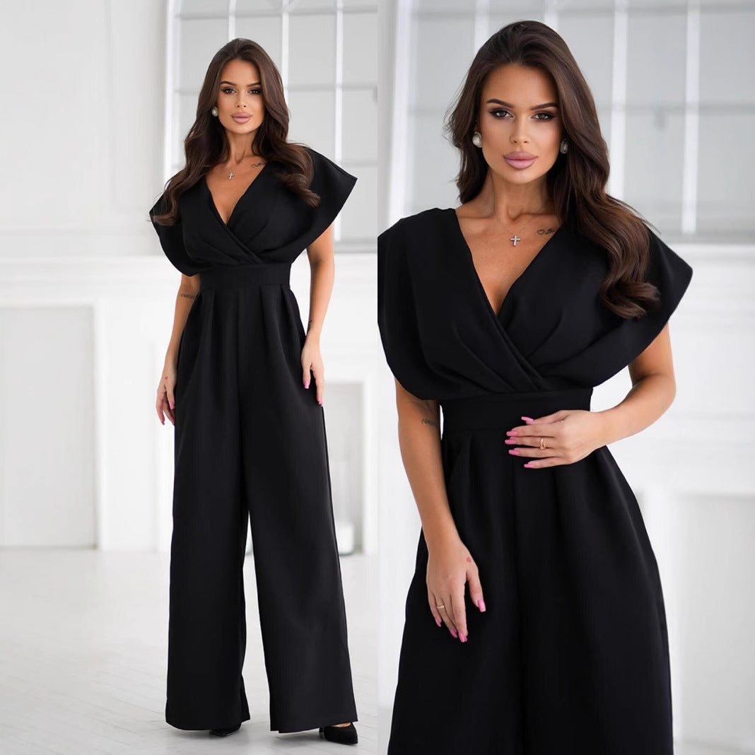 Dame jumpsuit med vidde ben og elegant indpakningsdesign Stilla