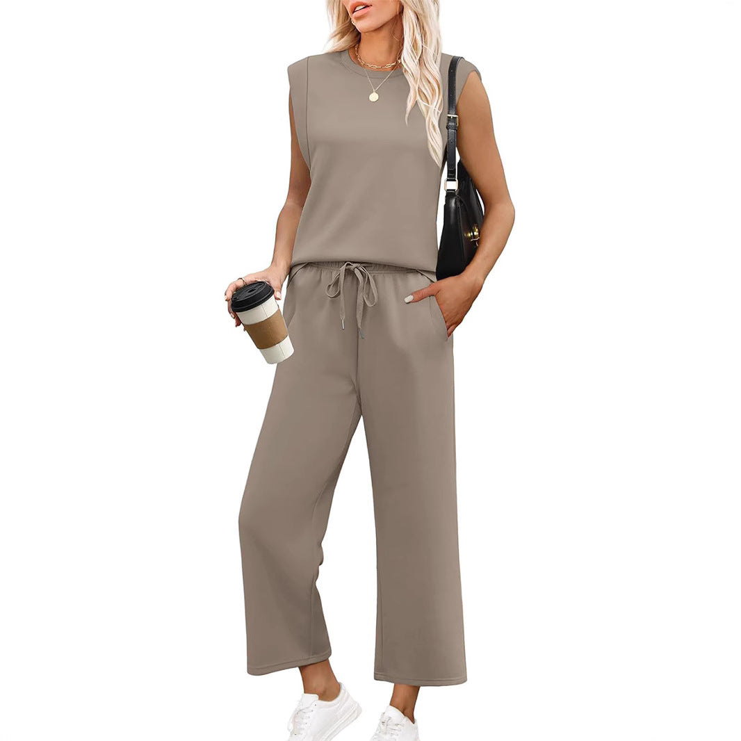 Dame Relaxed Fit Jumpsuit med forkortede ærmer og behagelig talje Stilla