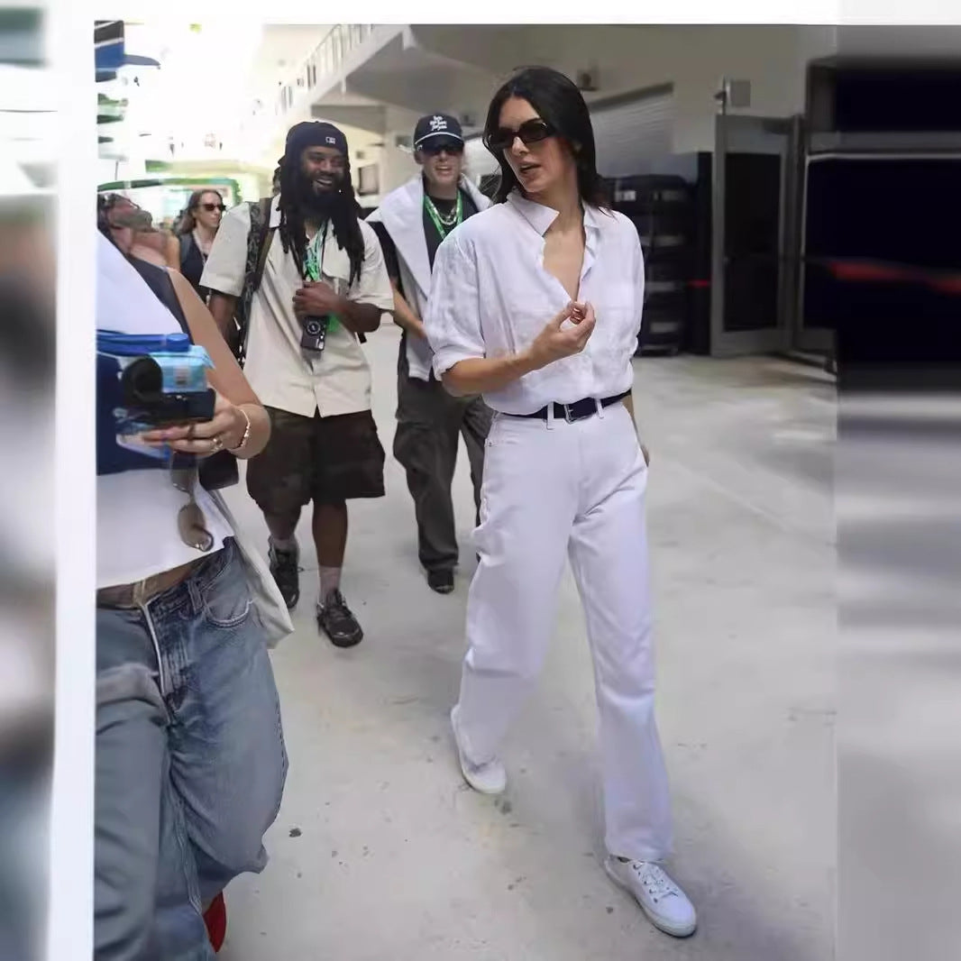 Dame elegant bluse med casual fit stil