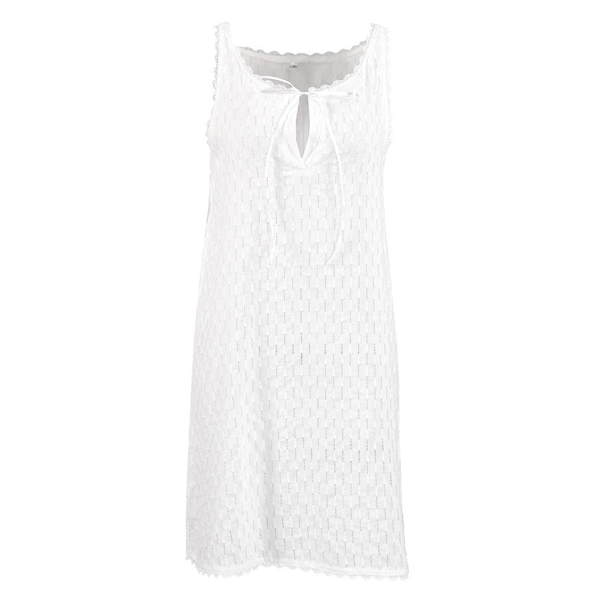Dame afslappet sommernatkjole med fint strukturmuster og justerbare stropper Stilla