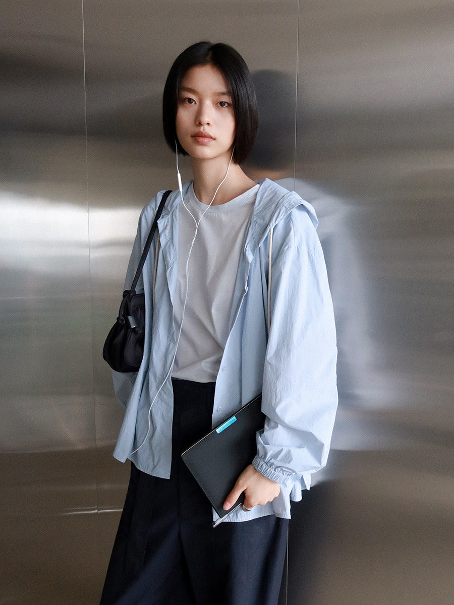 Dame afslappet bluse med hætte og løs pasform Stilla