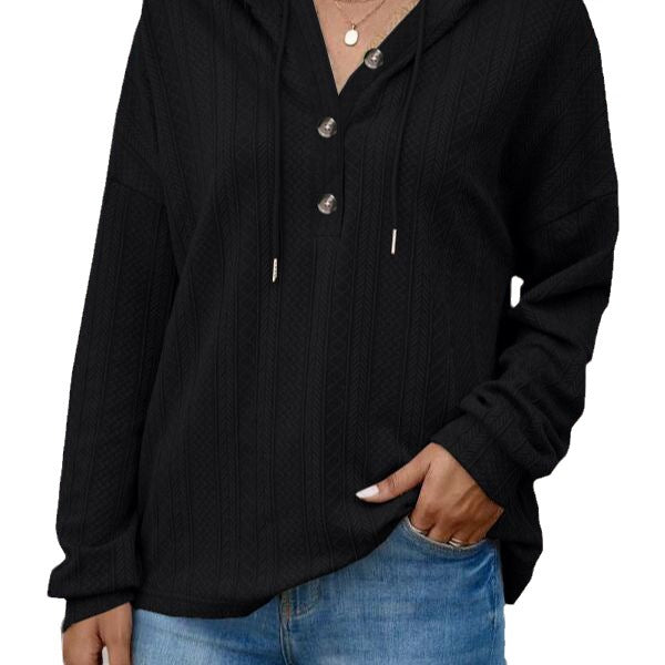 Dame afslappet hættetrøje med struktureret stof og dekorative trykknapper Stilla