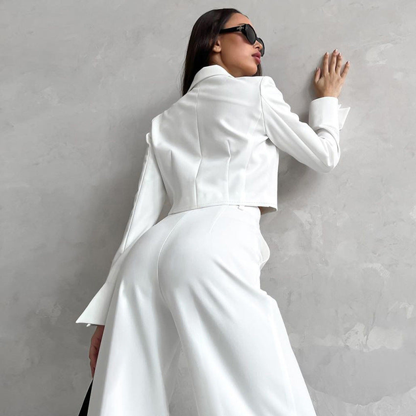 Dame Elegant jakkesæt med figursyet blazer og bredt bukseben Stilla