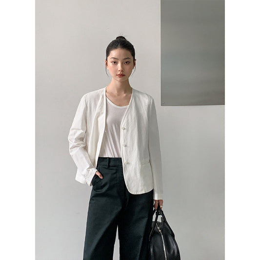 Dame elegant blazerjakke med blødt stof og minimalistisk knaplukning Stilla