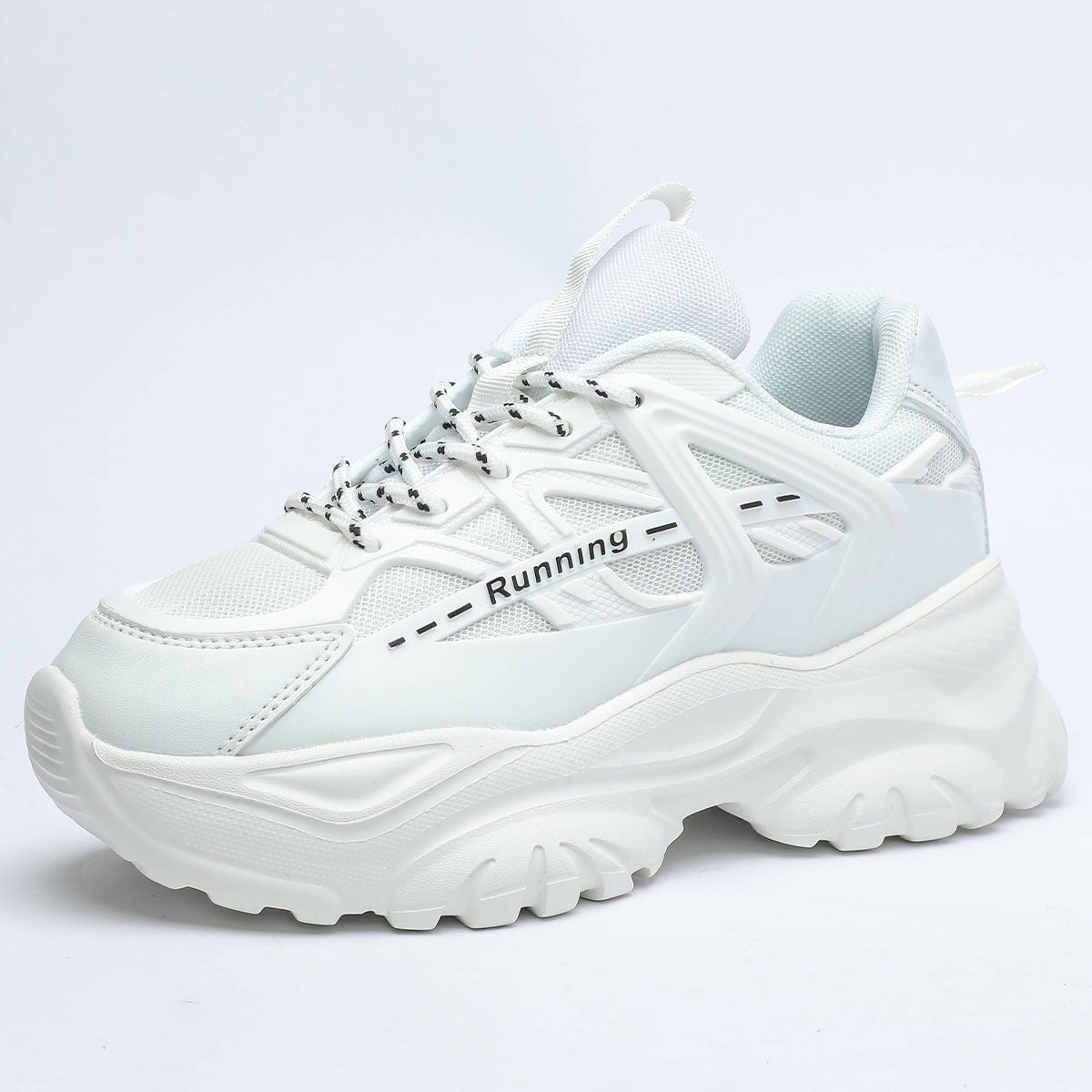 Dame Sporty løbesneakers med ergonomisk fodbund og skridsikker sål Stilla