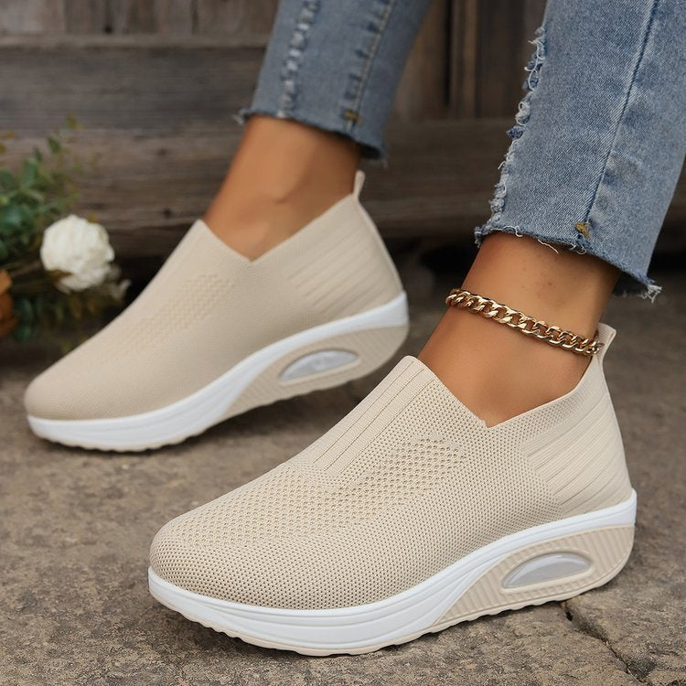 Dame Slip-On Sneakers med åndbar mesh-overflade og stødabsorberende sål Stilla