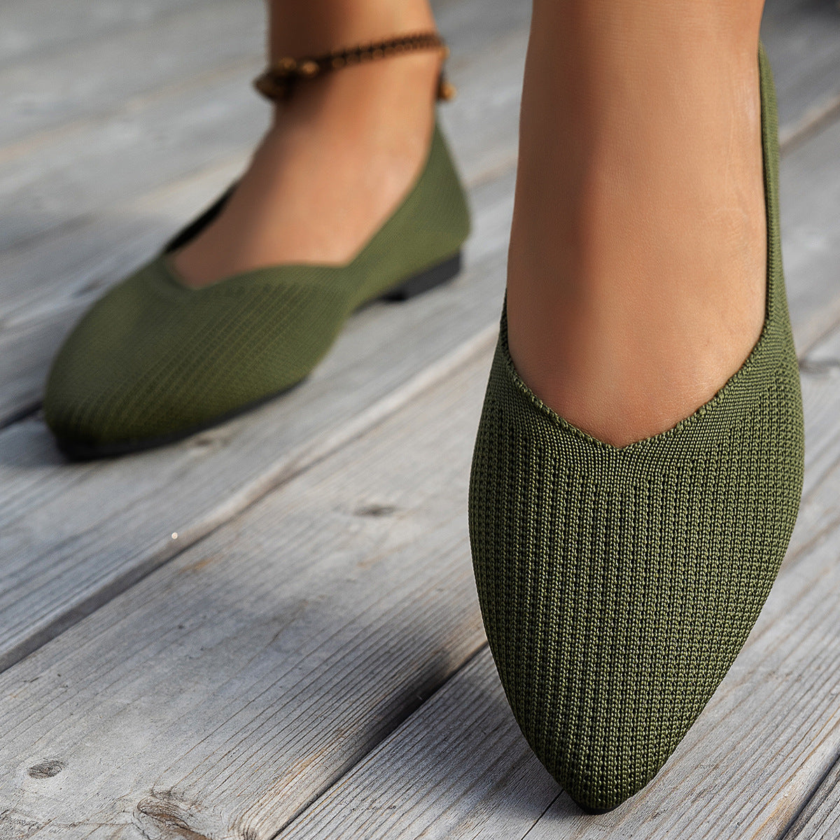 Dame elastiske og åndbare ballerinaer med spidst design Stilla