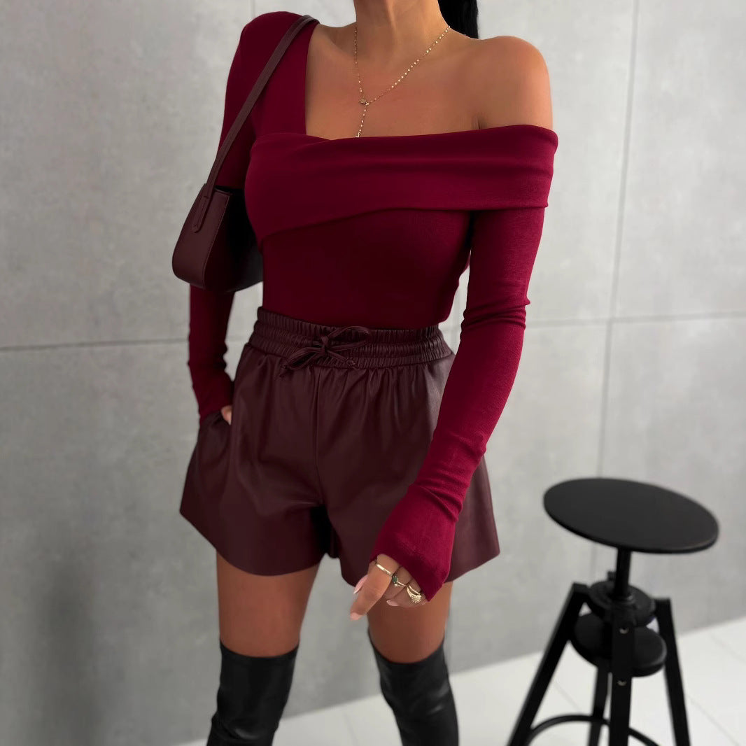 Dame afslappet overdel med wrapperdesign og V-udskæring Stilla