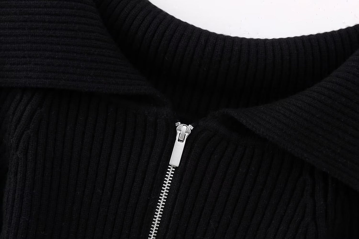 Dame Elegant Cropped-Jakke med bred Krave og Lynlås Stilla