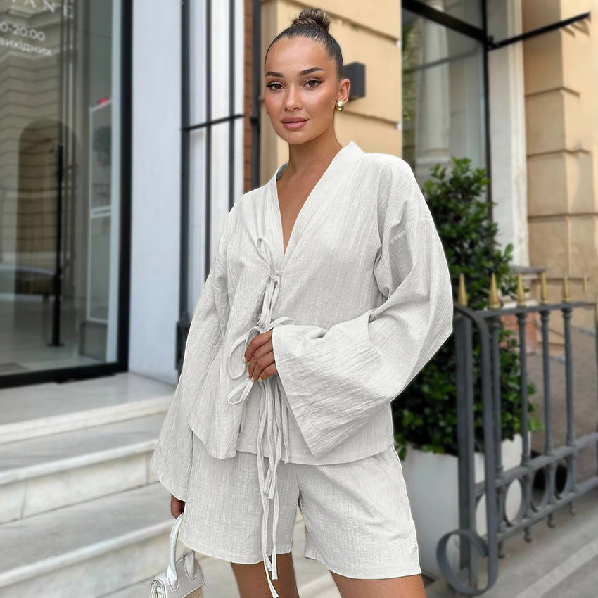 Dame afslappet kortærmet sweater og shorts sæt med snoretræk og moderne design Stilla