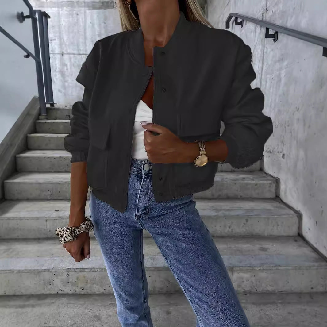 Dame afslappet bomberjakke med lommer og tryknaplukning Stilla