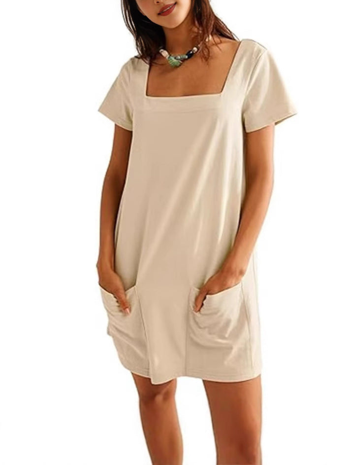 Dame afslappet kjole med praktiske lommer og elegant firkantet udskæring Stilla