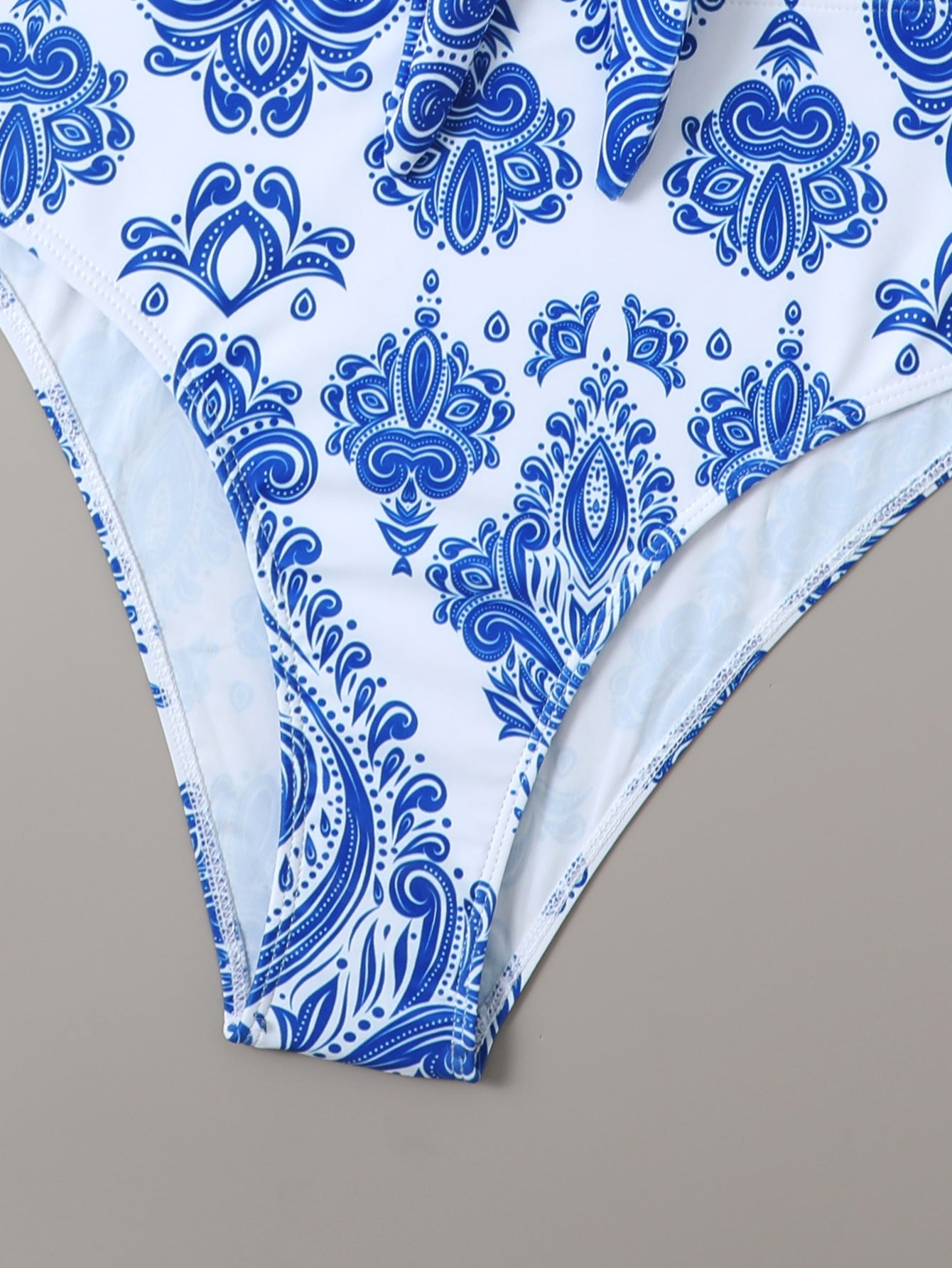 Dame Cut-Out Design Én-delt Badedragt Stilla