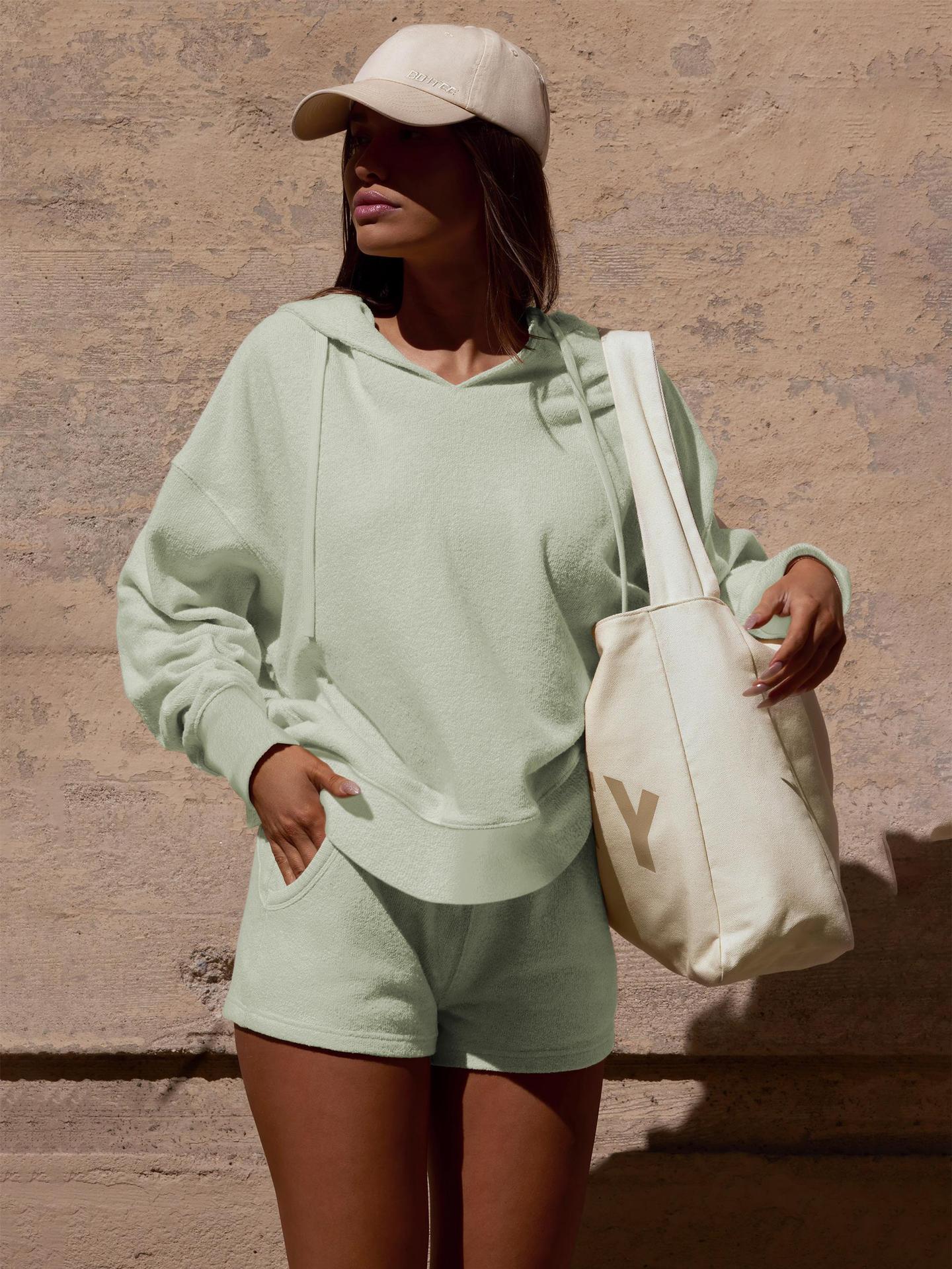 Dame afslappet hættetrøje med V-udskæring og løs pasform Stilla