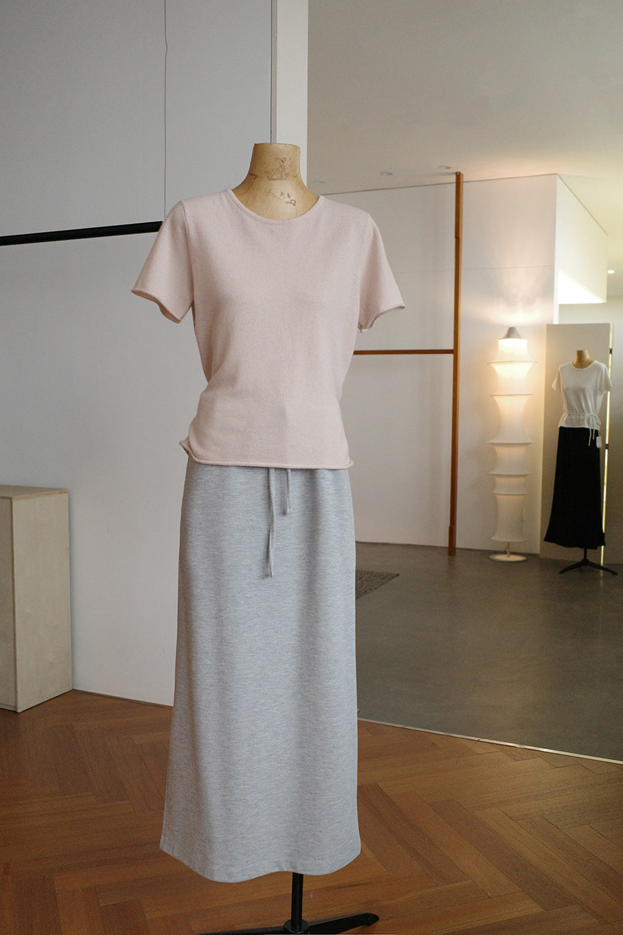 Dame afslappet overdel med taljerbar bælte og behagelig pasform Stilla