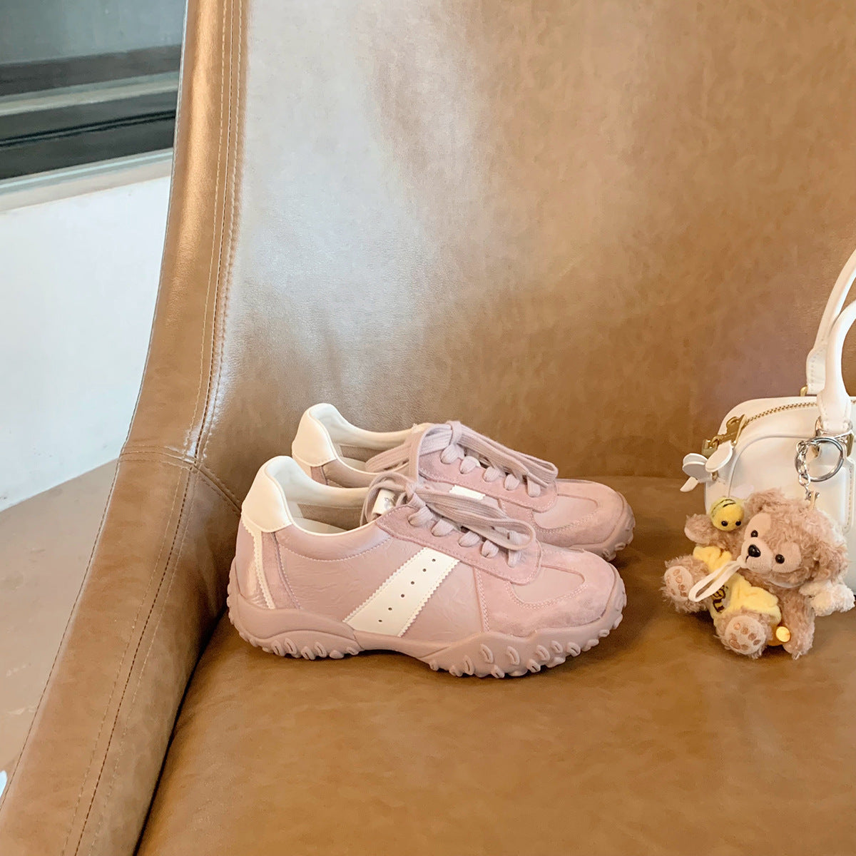 Kvinder retro-inspirerede sports sneakers med struktureret sål Stilla