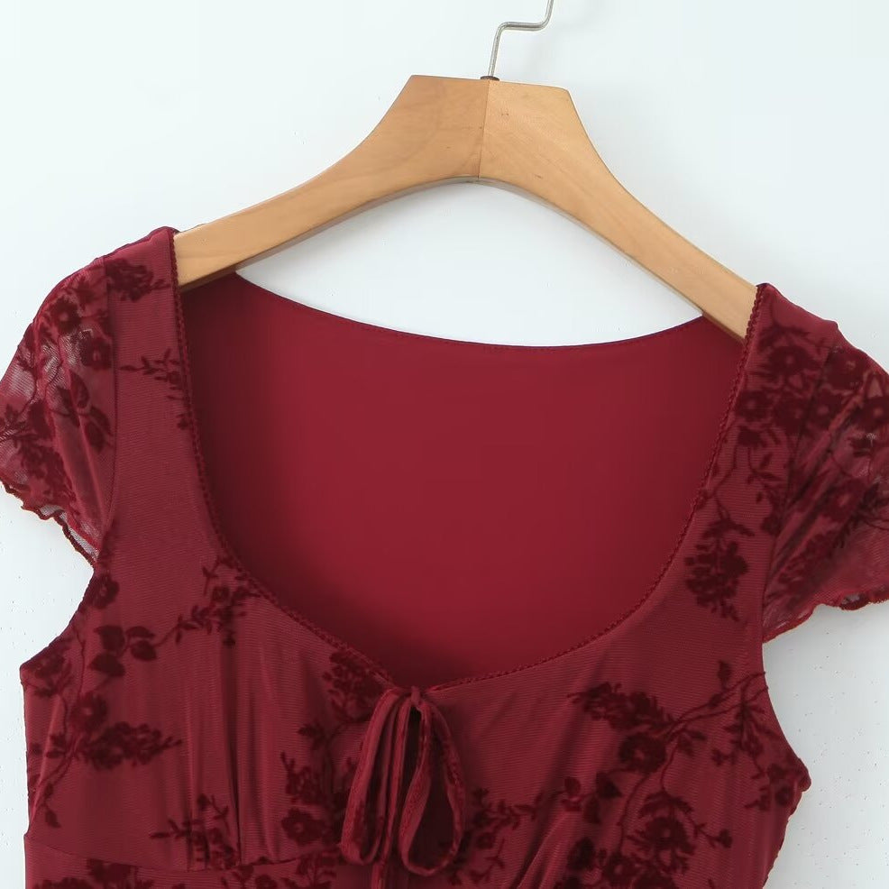 Dame afslappet sommerkjole med blomster mønster og luftig pasform Stilla