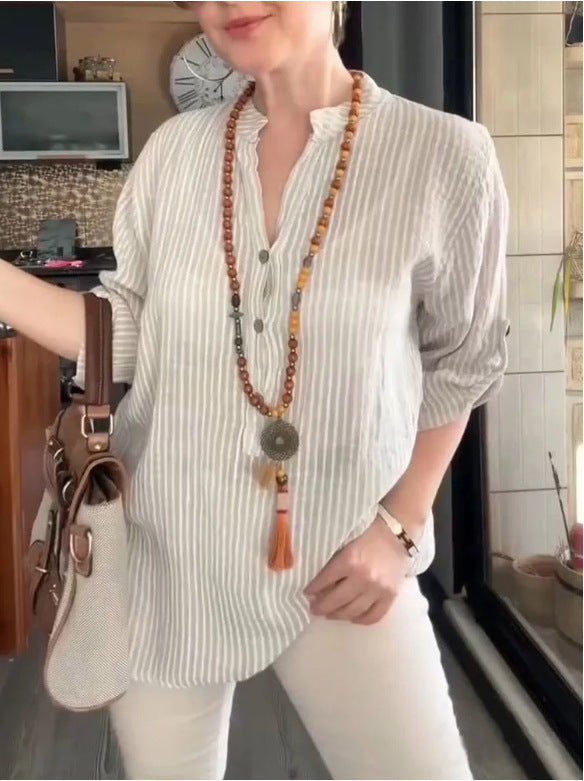 Dame afslappet bluse med knaplukning og stribemønster Stilla