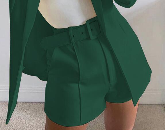 Dame afslappet blazer-shorts-sæt med taljebælte Stilla