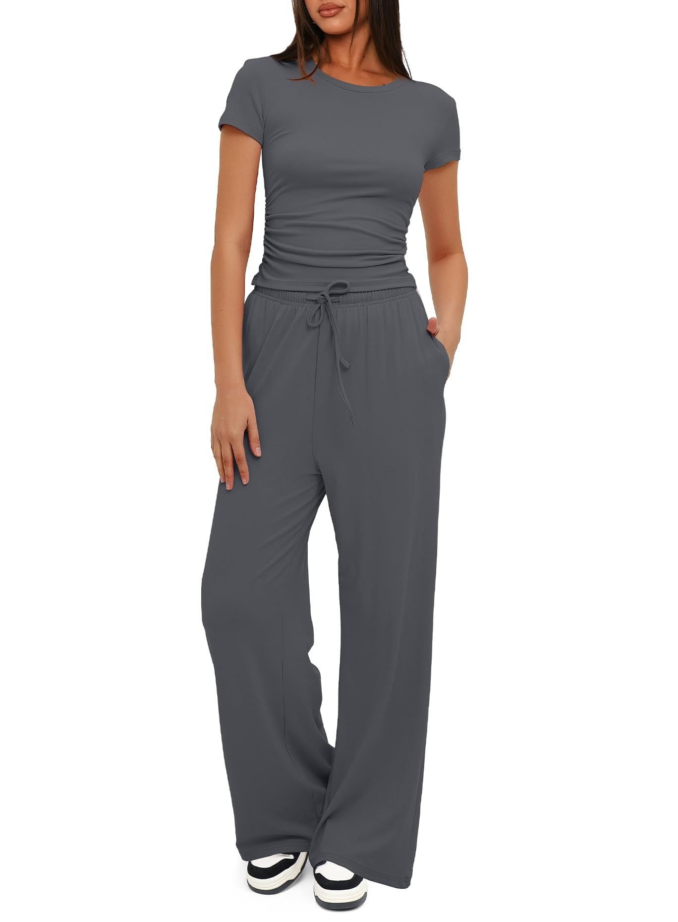Dame fritids-jumpsuit med taljerbart design og afslappet snit Stilla