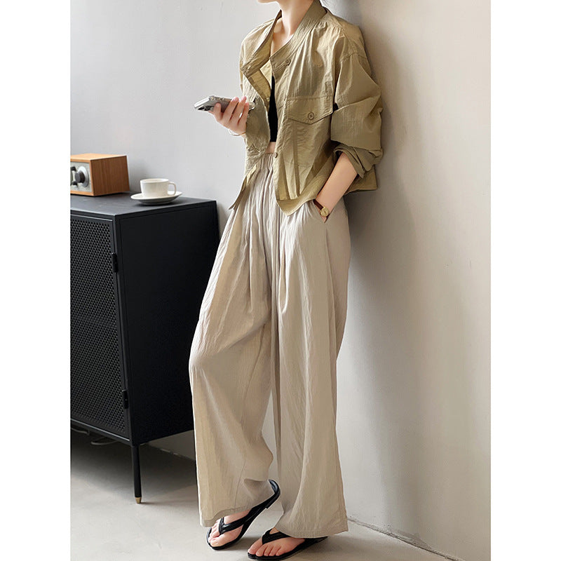 Dame afslappet cropped skjorte med knapdetaljer og praktiske lommer Stilla