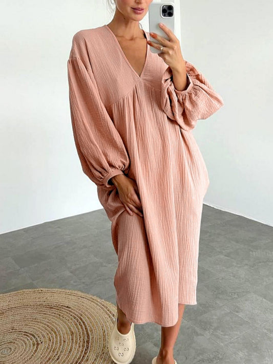 Dame afslappet oversized kjole med voluminøse ærmer og V-udskæring Stilla