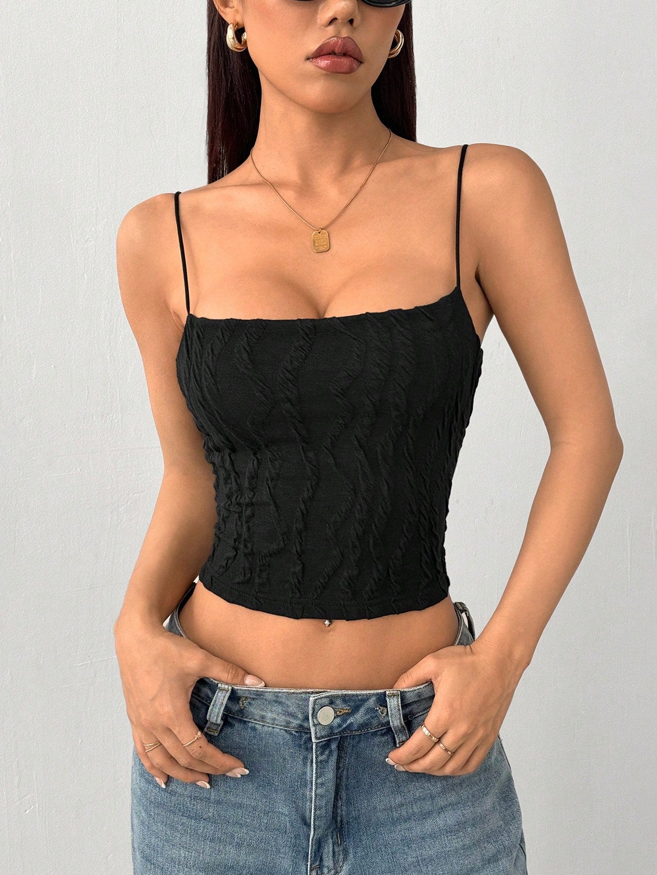 Dame Crop-Top med struktureret folderdesign og smalle stropper Stilla