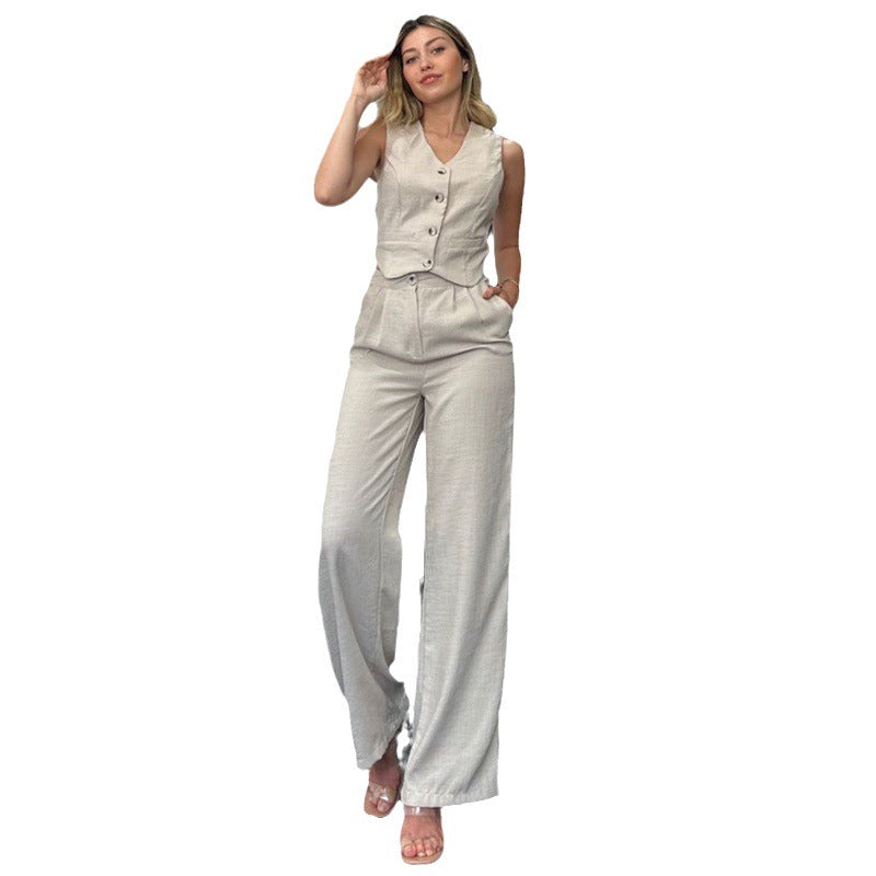 Dame mode og afslappet jumpsuit-sæt med figursyet snit og knapdetaljer Stilla