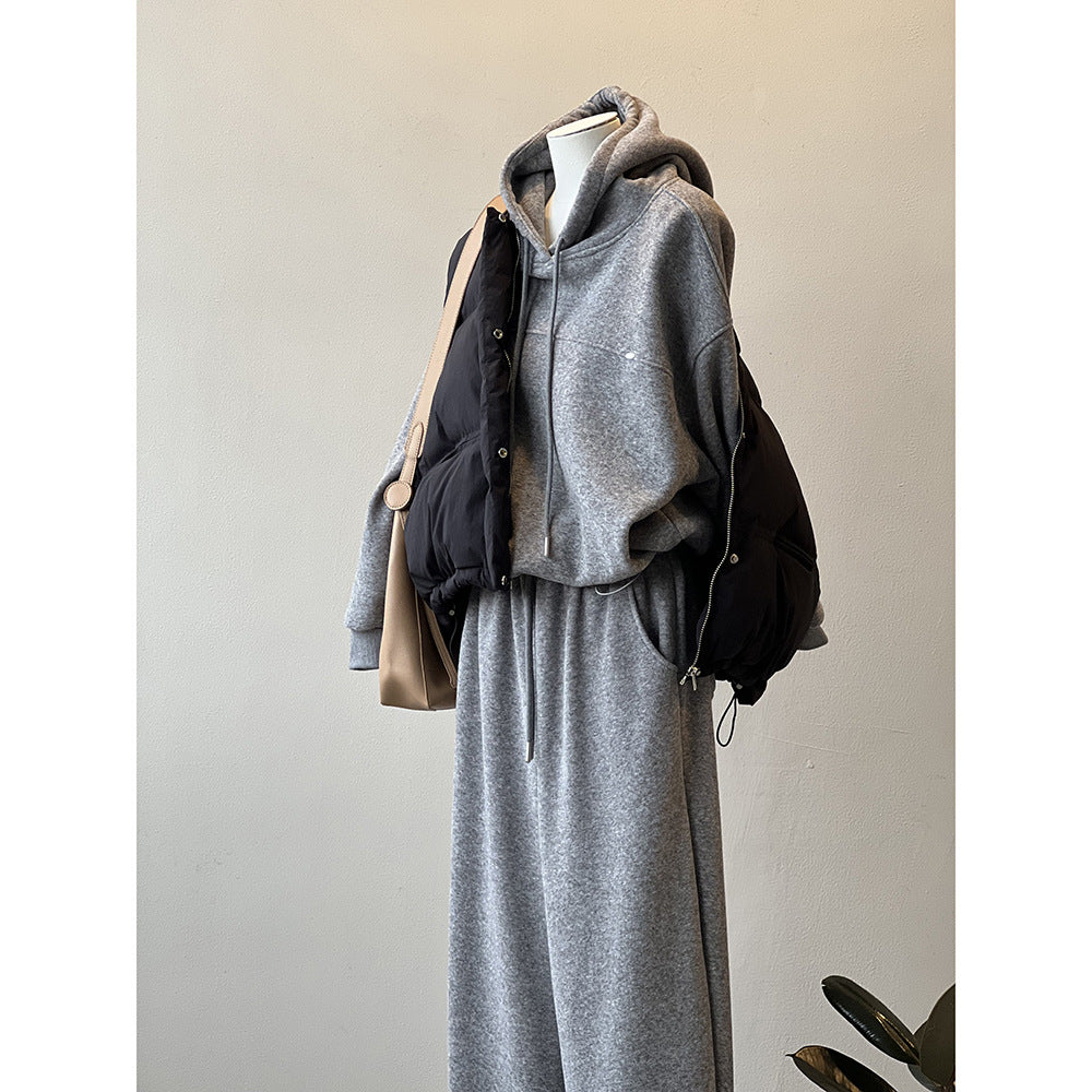 Dame afslappet hoodie med løst skårne bukser i casual stil Stilla