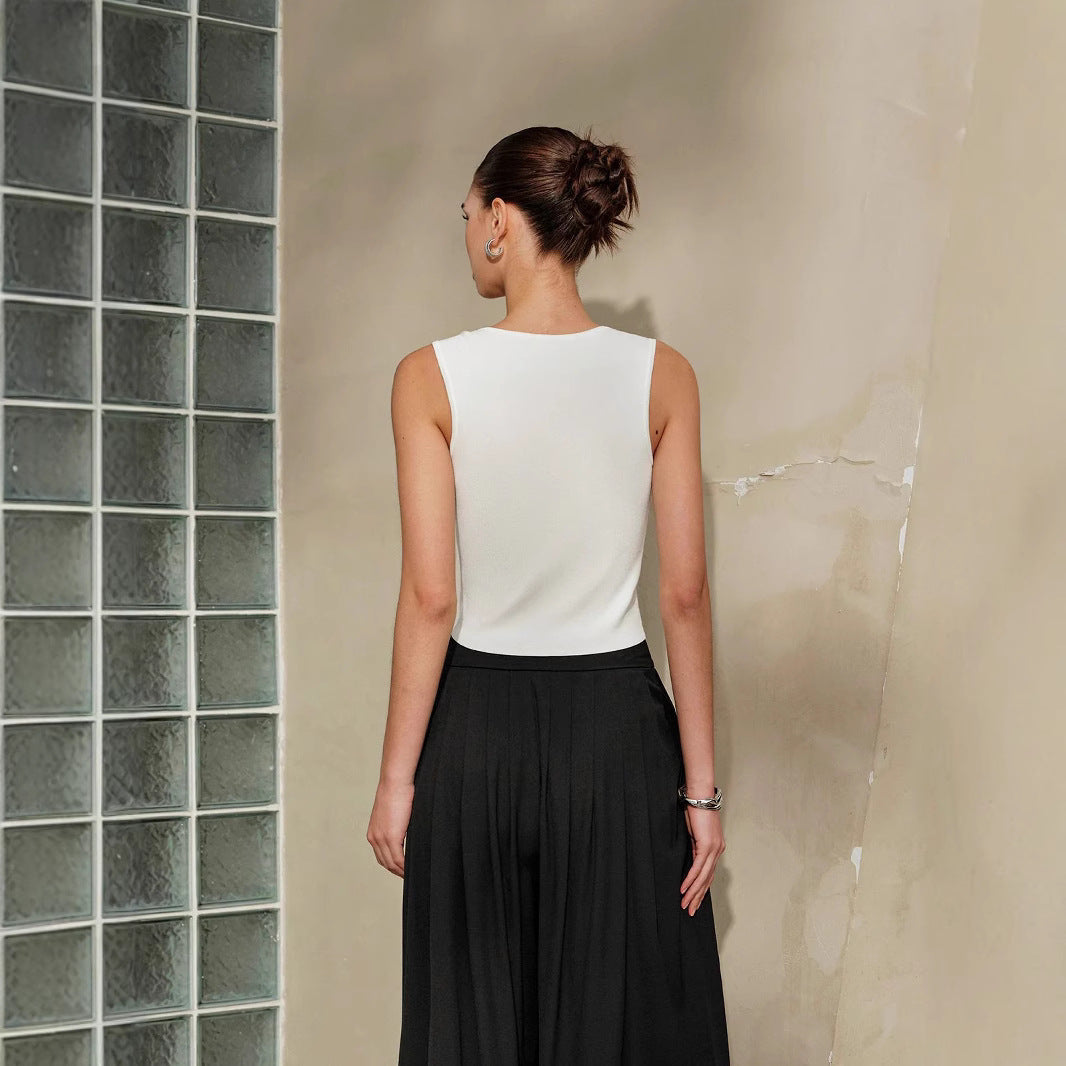 Dame Cropped Top med elegante stropper og dekorative detaljer Stilla