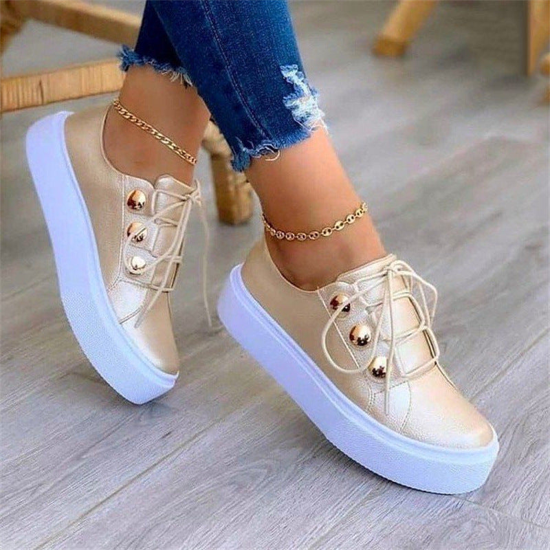 Dame modiske Plateau-Sneakers med skinnende detaljer og elegant snøring Stilla