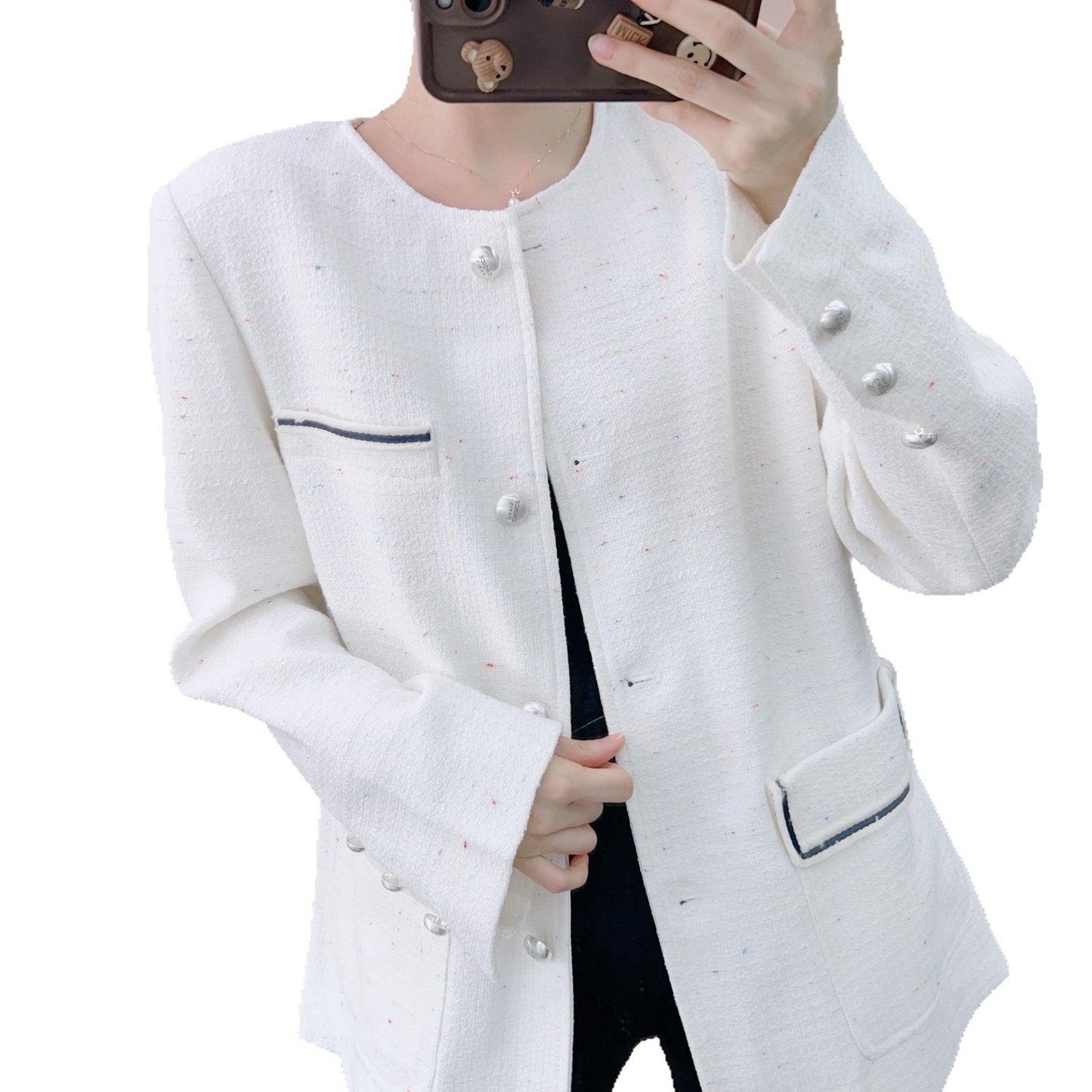 Dame elegant Boucle-jakke med dekorativ knaplukning og praktiske lommer Stilla