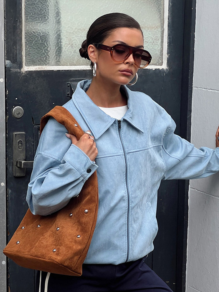 Dame afslappet kunstlæderjakke med moderne snit og praktiske lommer Stilla