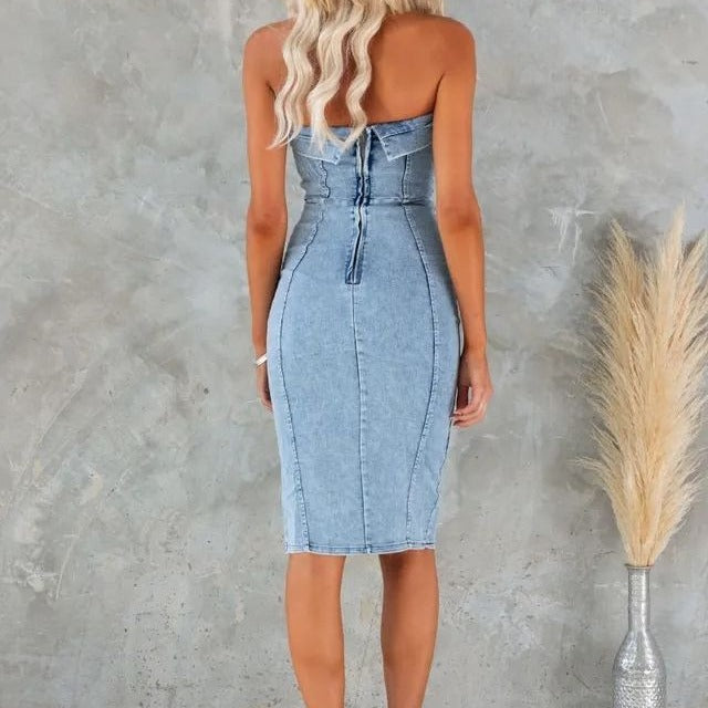 Dame Denim Midi Kjole med elegant Slids Stilla