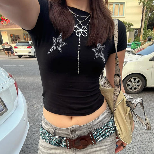 Dame Cropped T-Shirt med glitrende stjerne-applikationer Stilla