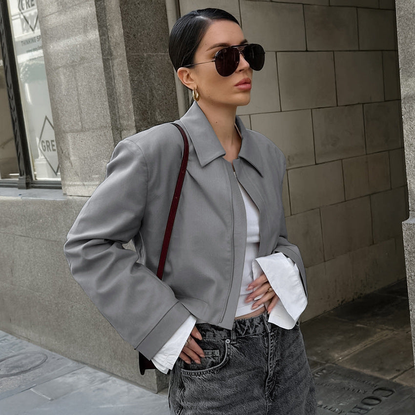 Dame cropped jakke med moderne snit og elegant revers Stilla