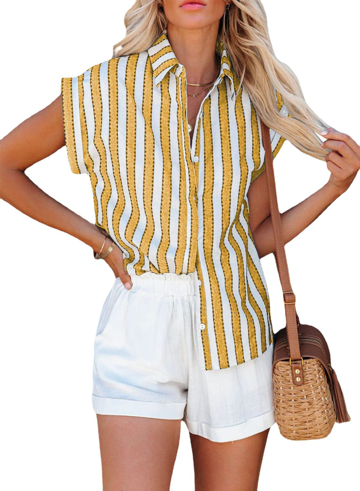 Dame afslappet linned skjorte med stribet design og elegant knapstolpe Stilla