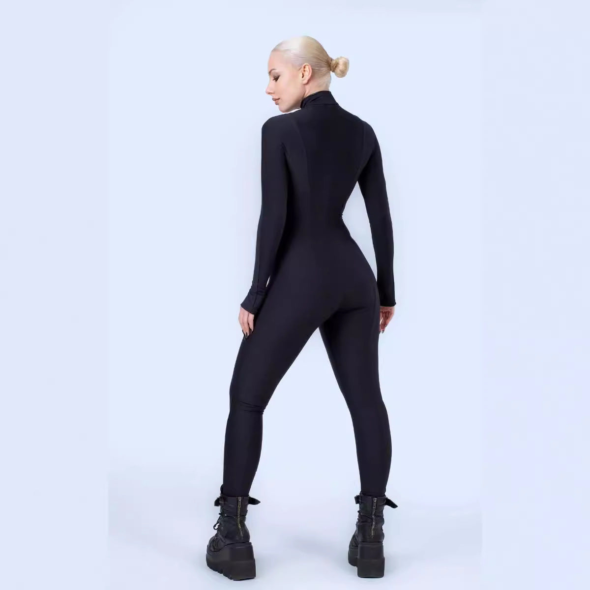 Dame sporty jumpsuit med høj krave og lynlås Stilla