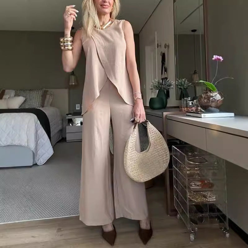 Dame Afslappet Jumpsuit med elegant Vikledesign og brede Ben Stilla