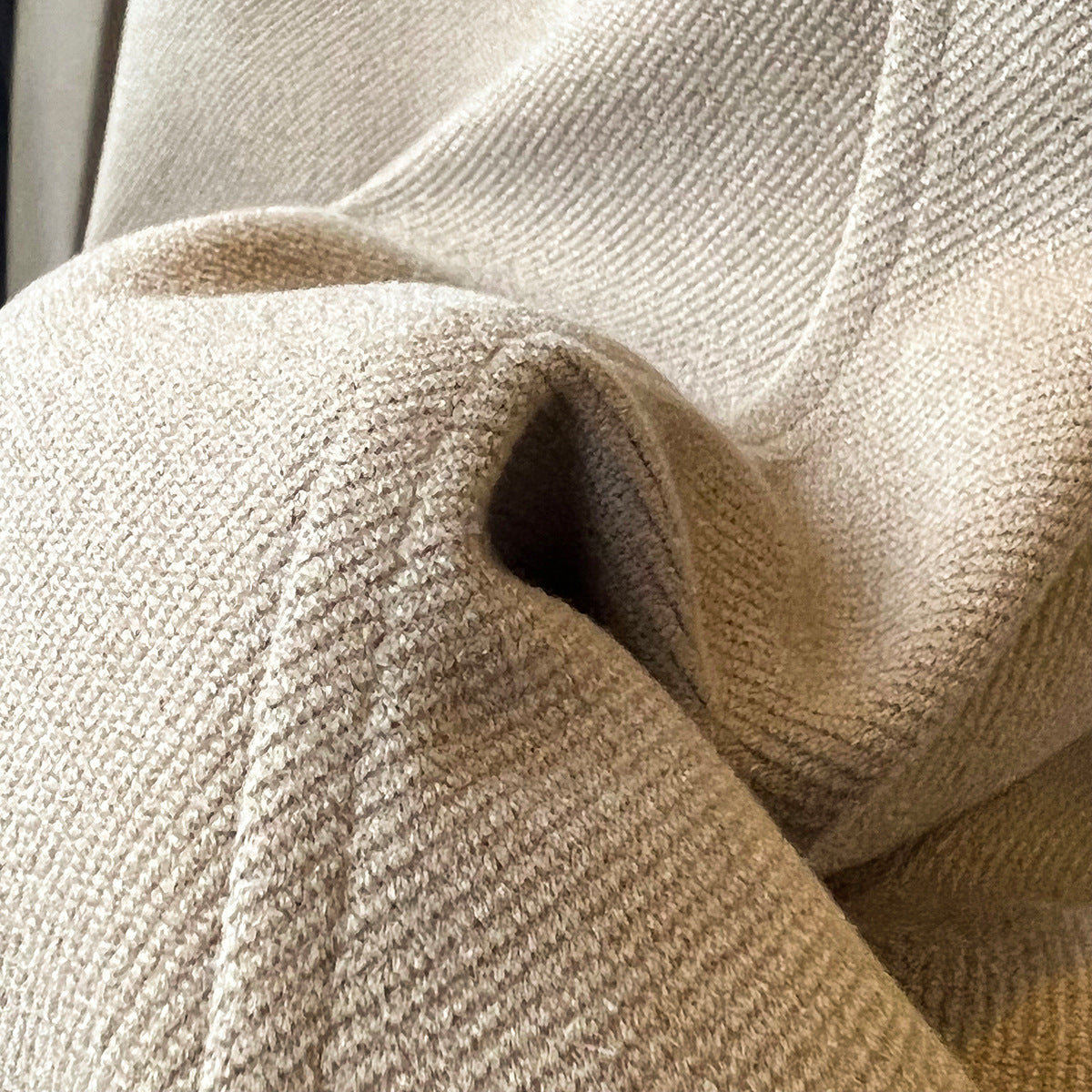 Dame elegant bomuldsbuks med høj talje pasform og klassiske pressede folder Stilla