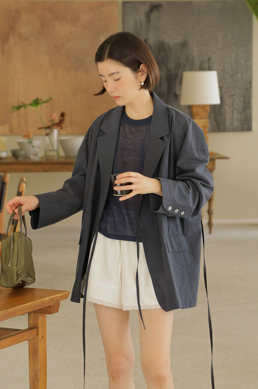 Dame afslappet oversized blazerjakke med justerbar taljesnor og skrå revers Stilla