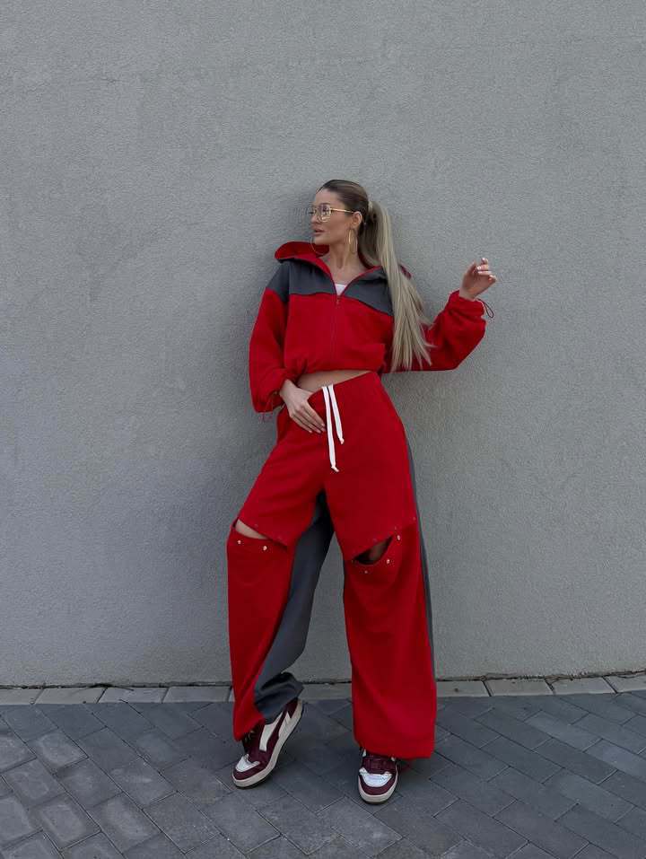 Dame afslappet sporty sæt med brede bukser og række af særlige detaljer Stilla