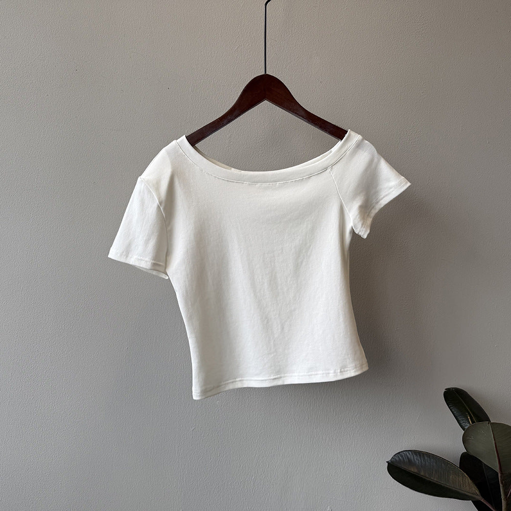 Dame afslappet kortærmet top med vid udskæring og kvalitets bomuldsstof Stilla