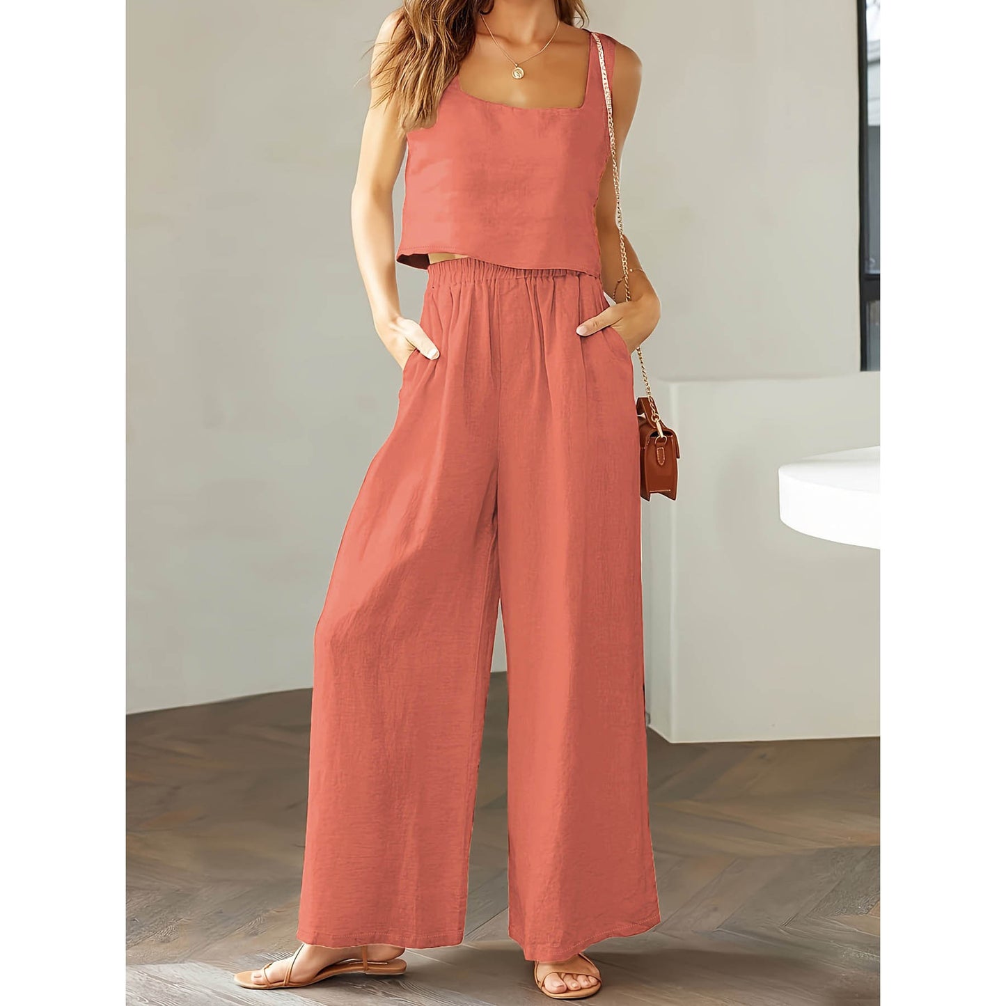 Dame jumpsuit med brede ben og praktiske lommer Stilla